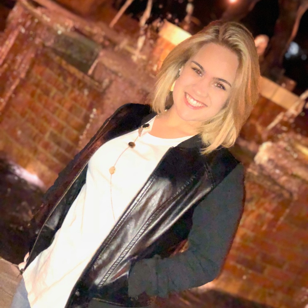 Meet your Posher, Emma